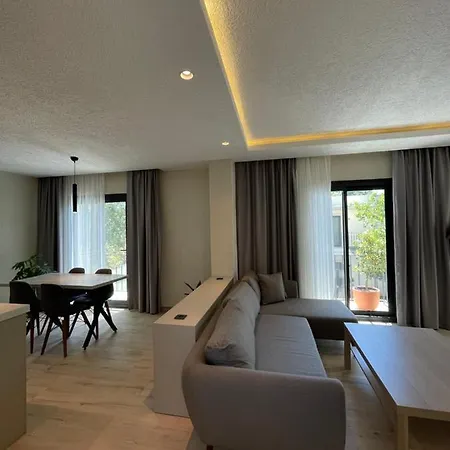 Satsuma House * 博德鲁姆
